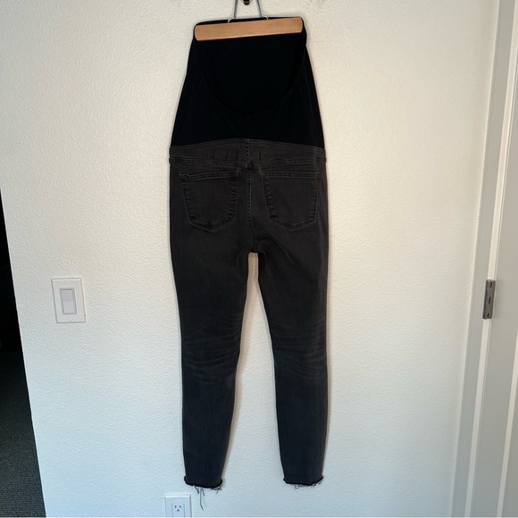 Madewell Maternity Over-the-Belly Skinny Jeans in Black Sea 29 - Picture 9 of 15